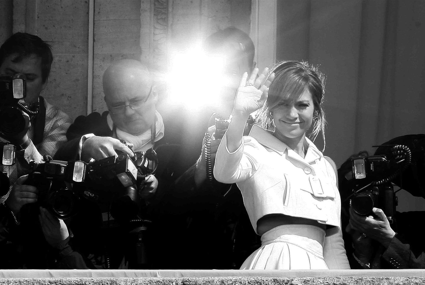 Jennifer Lopez, Paris, 2010 photo