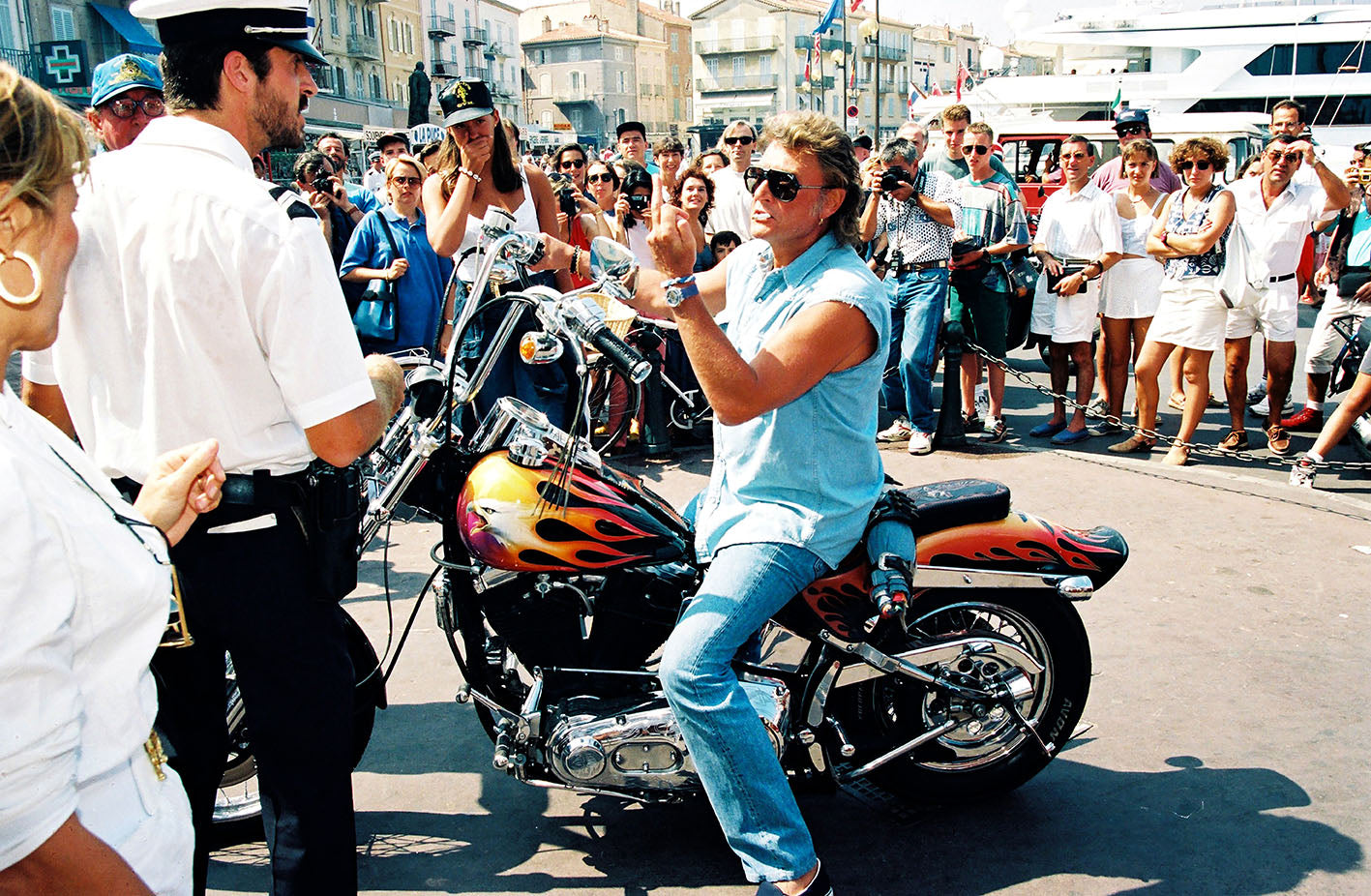 Johnny Hallyday et sa Harley, Saint-Tropez, 1993 photo