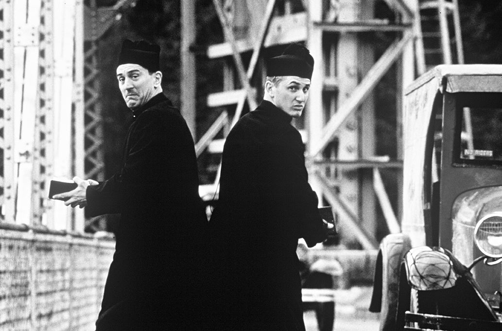 Sean Penn et Robert De Niro, Canada, 1989 photo