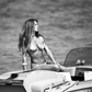 Brigitte Bardot sur son bateau à Saint-Tropez en 1974 par Daniel Angeli.